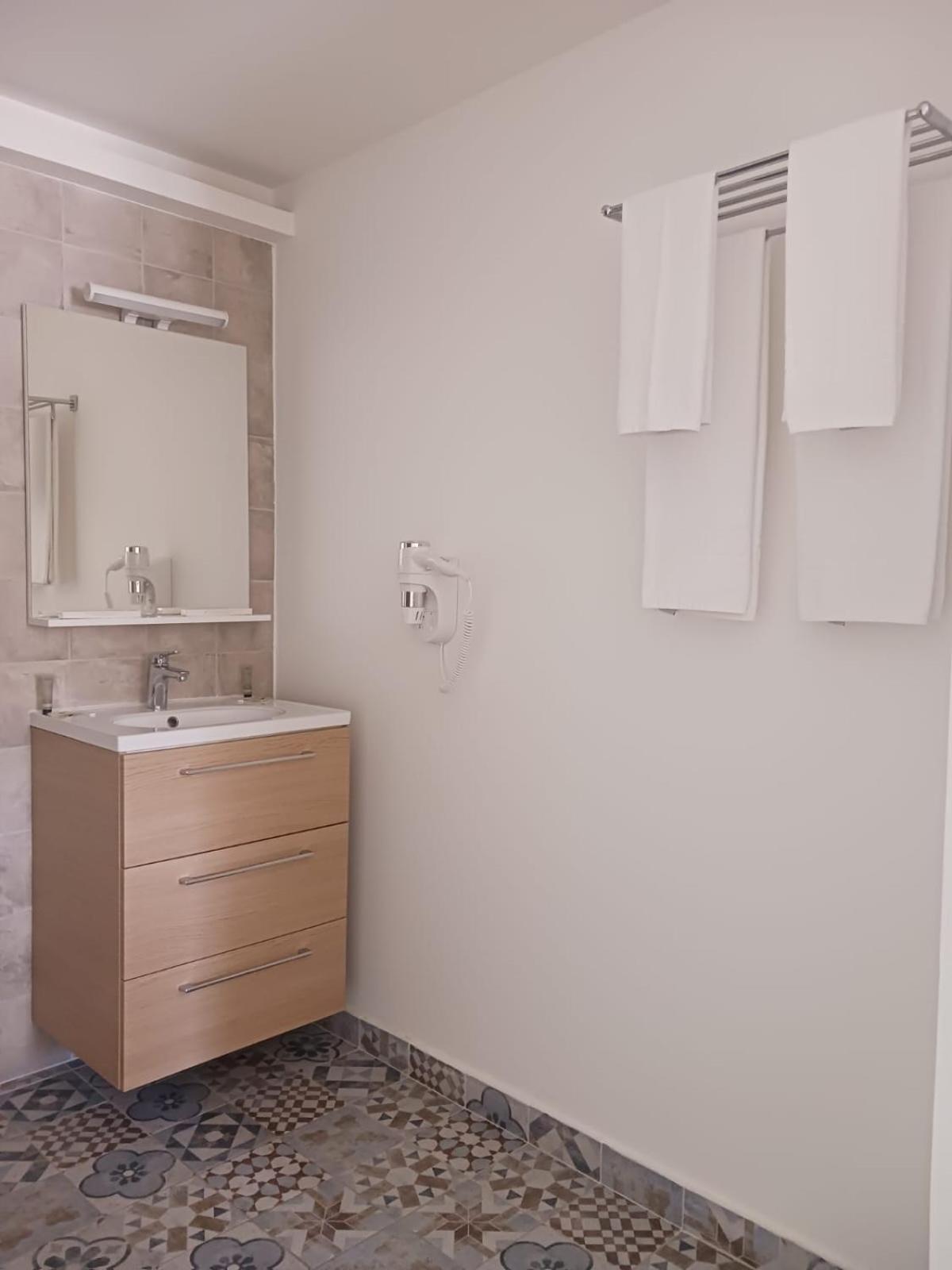 Cotinga Otel Villars-les-Dombes Dış mekan fotoğraf
